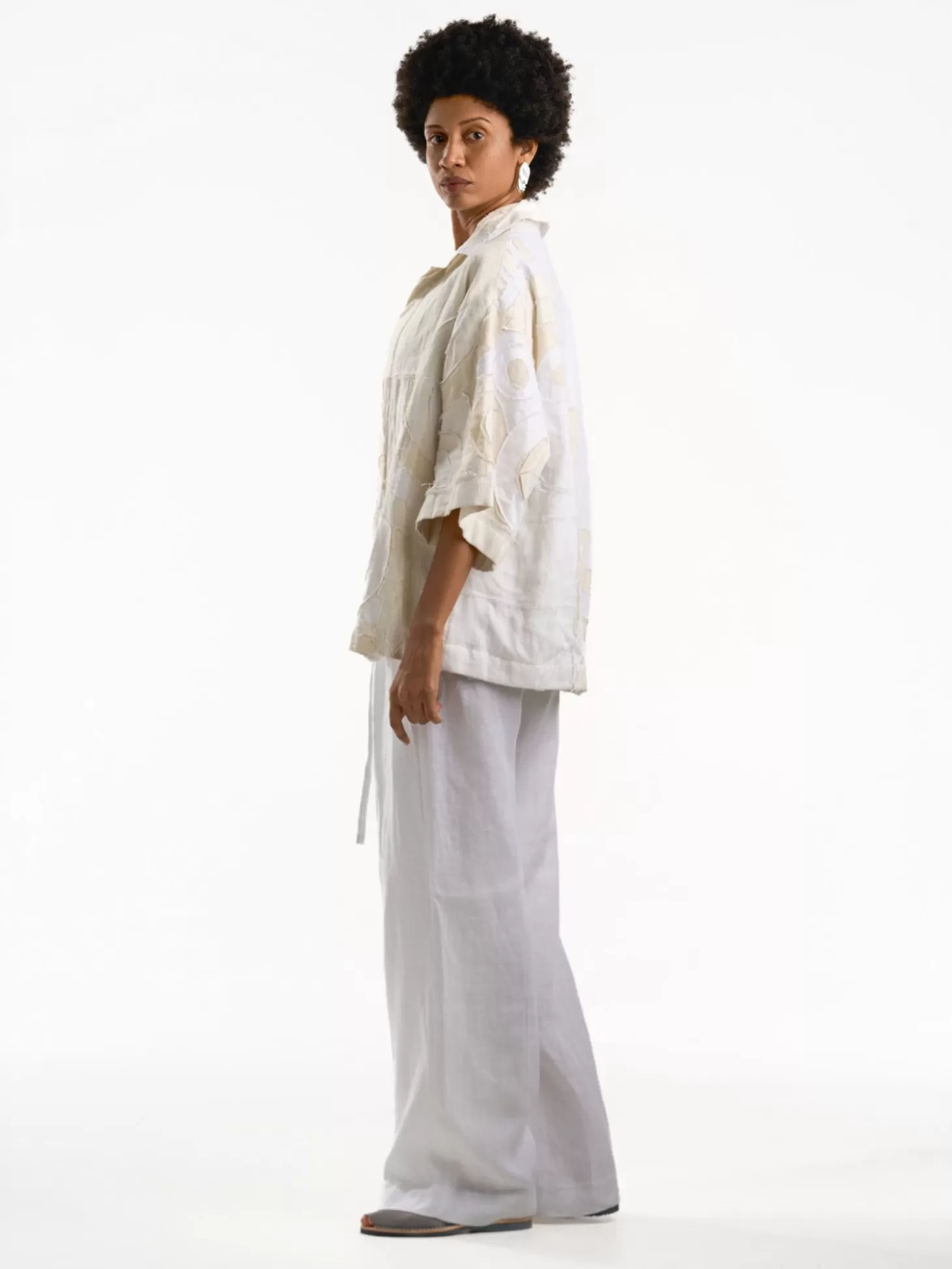 THE CLOTH THE BICHE SHIRT JACKET WHITE/OFF WHITE New